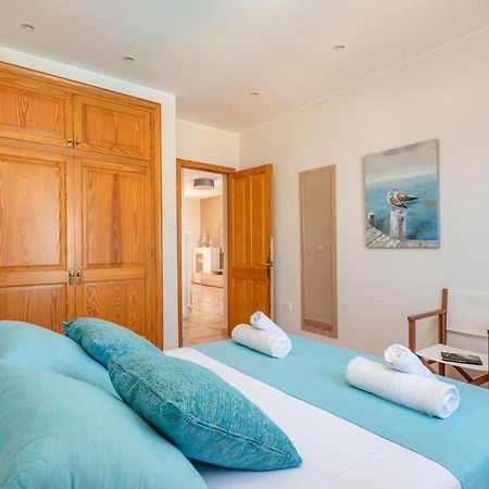 Villa Lali Arenal d'en Castell Kültér fotó