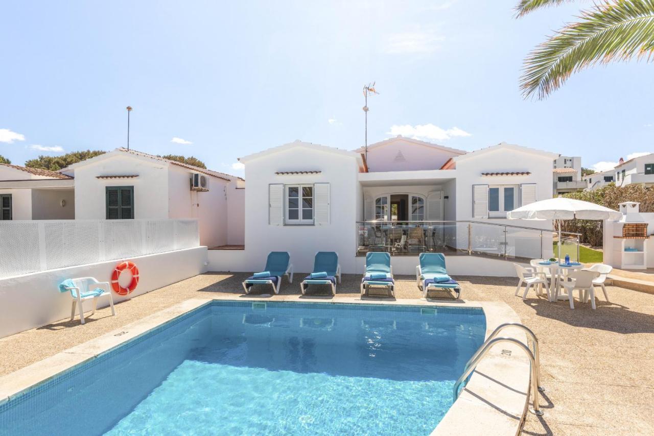 Villa Lali Arenal d'en Castell Kültér fotó